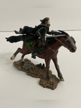 Lord of the Rings Aragorn Horseback Ride Action Figure 2003